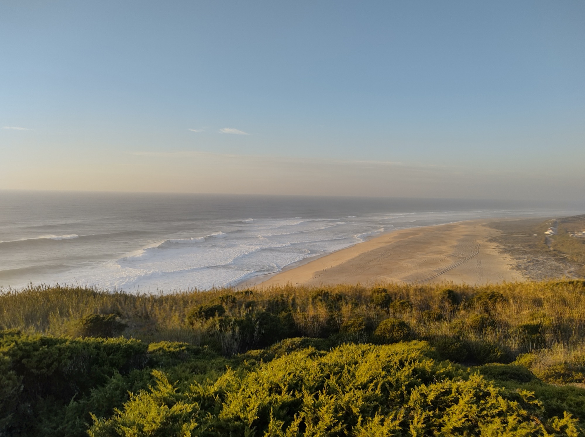 Praia do Norte, Nazaré, ao pôr-do-sol